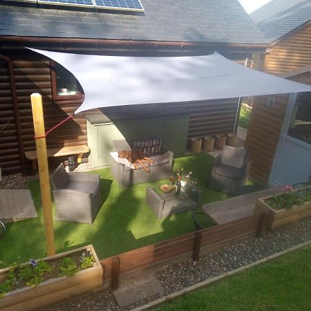 Charming Lodge Cosy Comfortable Ideal Location Blairgowrie and Rattray Extérieur photo