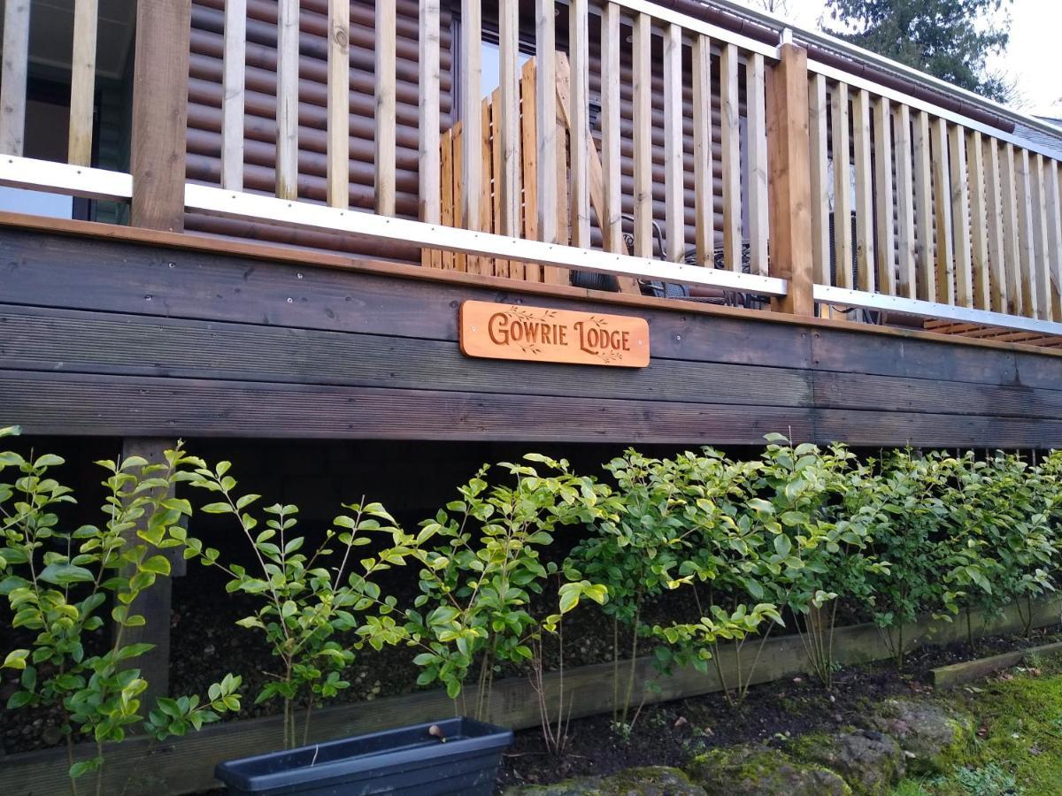 Charming Lodge Cosy Comfortable Ideal Location Blairgowrie and Rattray Extérieur photo